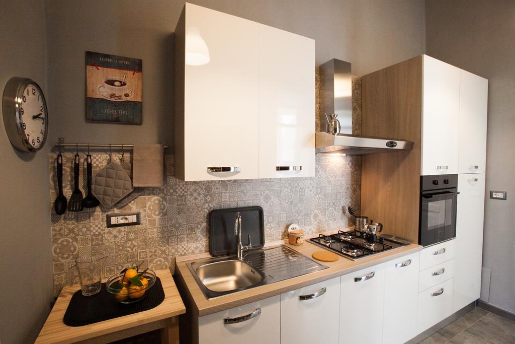 Largo Donnaregina Home Neapel Exterior foto